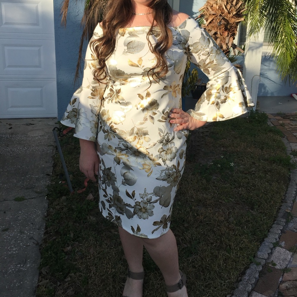 Ladies off the shoulder dress